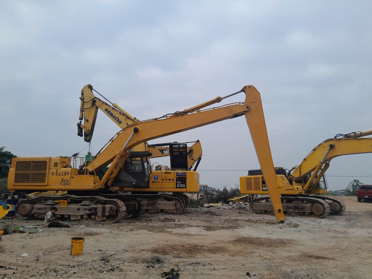 Tủ Điện Biến Tần Khởi Động Mềm & Cuộn Rulo Thu Cáp Tự Động Máy Xúc